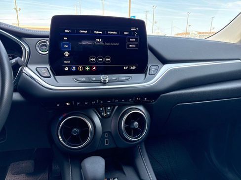 Used 2024 Chevrolet Blazer LT w/ Convenience Package image 20