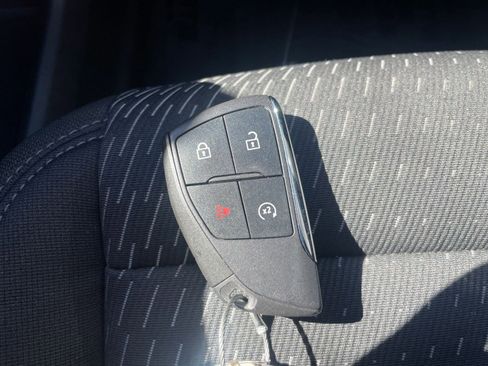 Used 2025 Chevrolet Equinox LT image 22