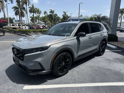 Used 2024 Honda CR-V Sport image 4
