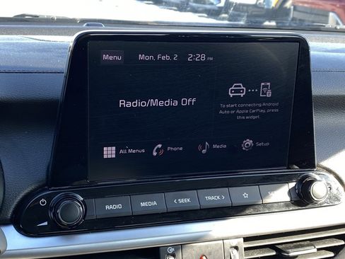 Used 2024 Kia Forte LXS image 13