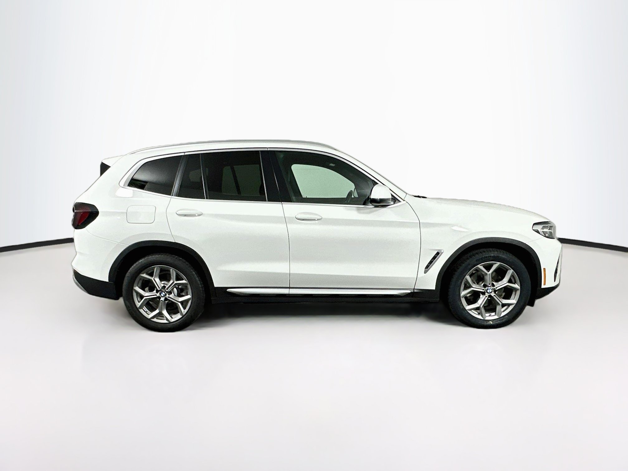 Used 2024 BMW X3 sDrive30i RWD image 10
