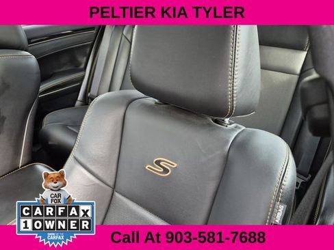Used 2018 Chrysler 300 S w/ 300S Premium Group RWD image 28