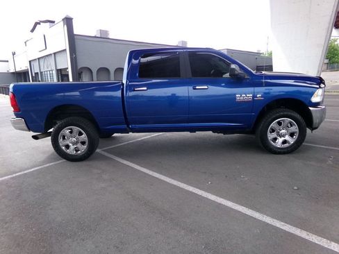 Used 2016 RAM 3500 SLT AWD/4WD image 8