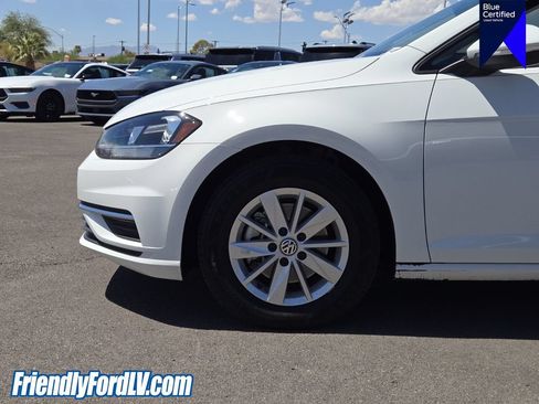 Used 2019 Volkswagen Golf S FWD image 10