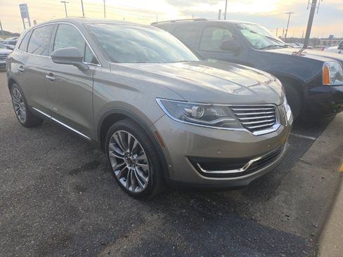 Used 2016 Lincoln MKX Reserve w/ Technology Package image 1