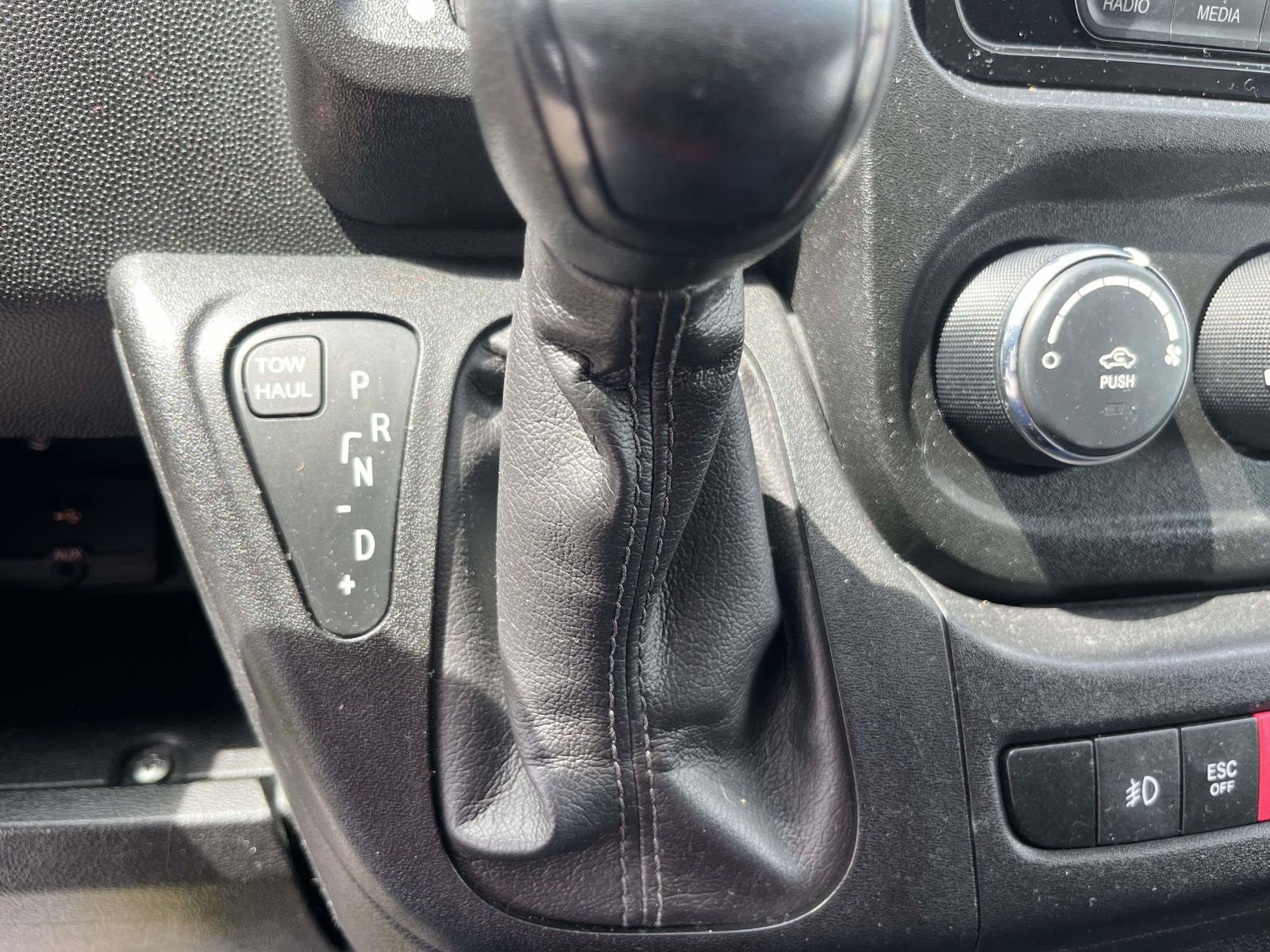 Used 2015 RAM ProMaster 2500 w/ Interior Convenience Group FWD image 14