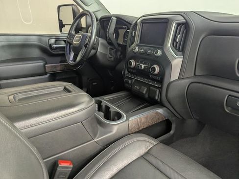 Used 2022 GMC Sierra 2500 Denali image 24