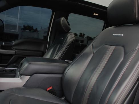 Used 2022 Ford F350 Platinum AWD/4WD image 15