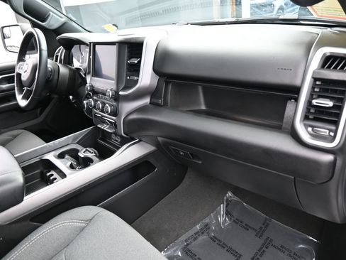 Used 2023 RAM 1500 Big Horn RWD image 41
