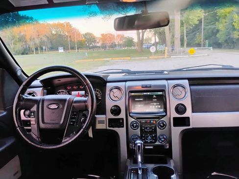 Used 2014 Ford F150 FX4 w/ Equipment Group 402A Luxury image 13