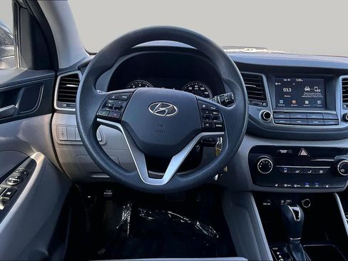Used 2018 Hyundai Tucson SEL AWD/4WD image 11