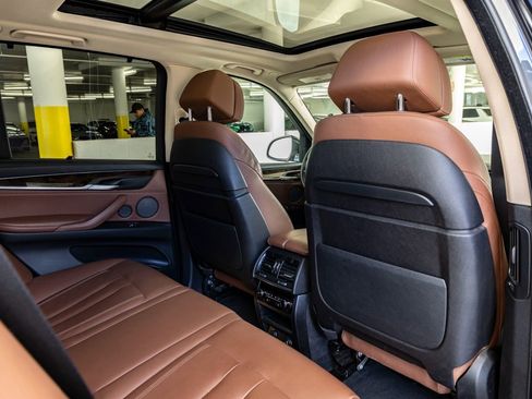 Used 2015 BMW X5 xDrive50i image 25