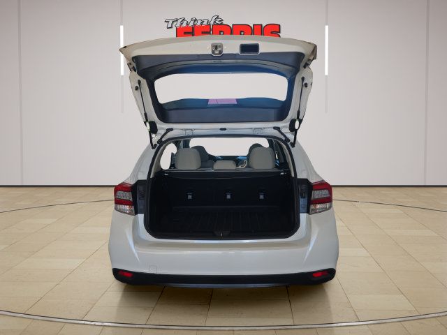 Used 2022 Subaru Impreza 2.0i AWD/4WD image 9