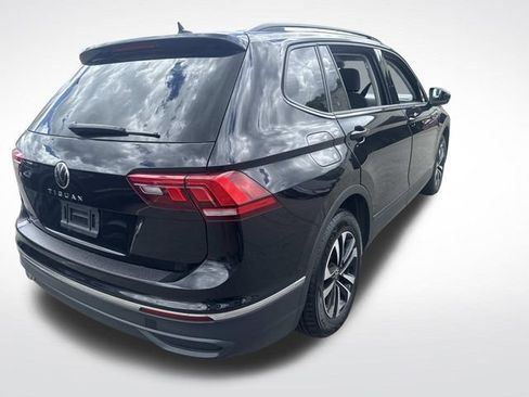 Used 2024 Volkswagen Tiguan S FWD image 6