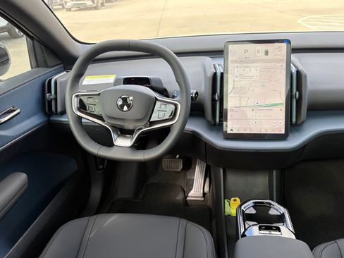 New 2026 Volvo EX30 Plus image 10