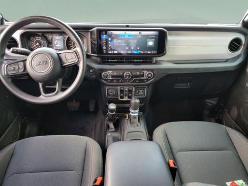 Used 2025 Jeep Wrangler Unlimited Sport AWD/4WD image 7