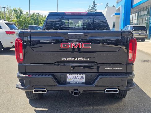 New 2026 GMC Sierra 1500 Denali w/ Denali Reserve Package AWD/4WD image 40