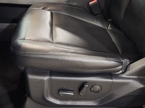 Used 2021 Ford Expedition Max XLT image 46