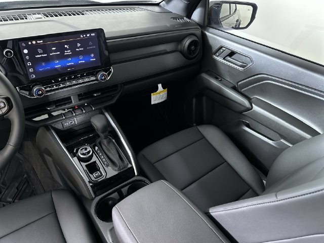 New 2026 Chevrolet Colorado Trail Boss AWD/4WD image 37