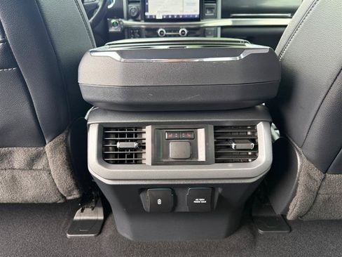Used 2023 Ford F150 Lariat w/ Equipment Group 502A High AWD/4WD image 40