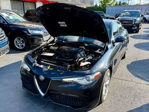 Used 2019 Alfa Romeo Giulia Ti Sport w/ Quick Order Package 22S Sport AWD/4WD image 7