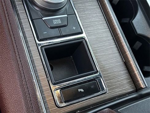 Used 2024 Ford Expedition Max Limited image 40