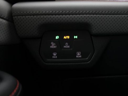 New 2026 Volkswagen Atlas Peak Edition image 20