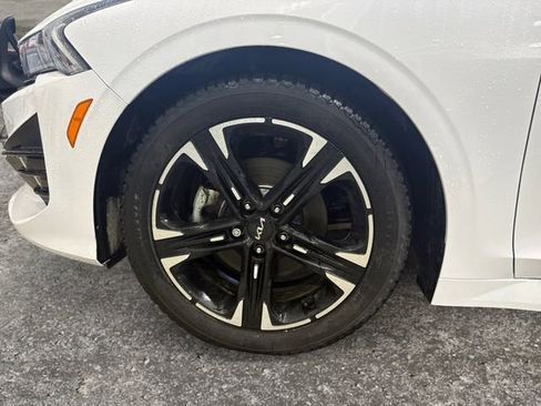Used 2022 Kia K5 GT-Line w/ GT-Line Awd Premium Package image 12