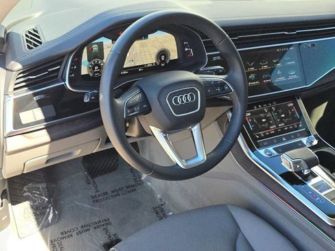 Used 2023 Audi Q7 2.0T Premium Plus w/ Premium Plus Package AWD/4WD image 17