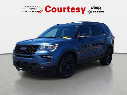 Used 2019 Ford Explorer Sport w/ Equipment Group 401A AWD/4WD image 8