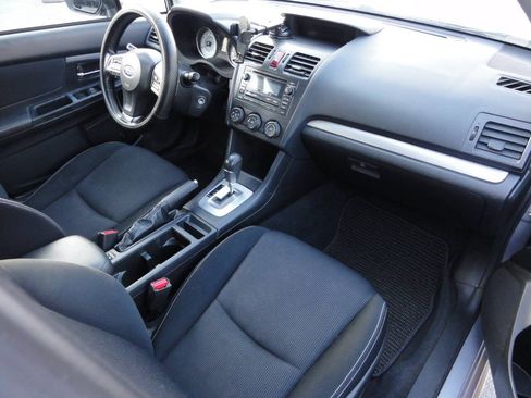 Used 2014 Subaru Impreza 2.0i Sport Premium AWD/4WD image 9