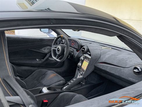Used 2021 McLaren 765LT RWD image 28