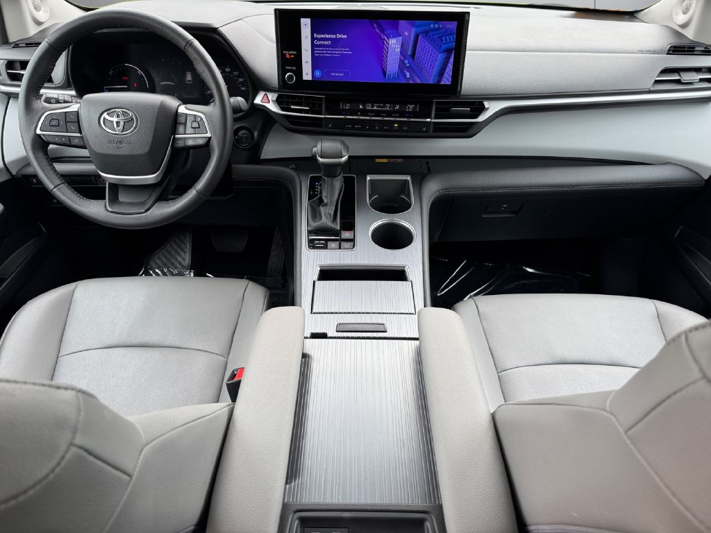 Certified 2025 Toyota Sienna XLE w/ XLE Plus Package AWD/4WD image 12