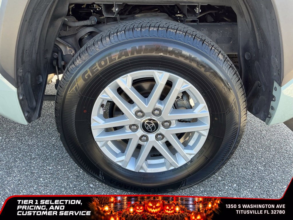 Used 2024 Toyota Tundra SR5 w/ SR5 Convenience Package RWD image 21