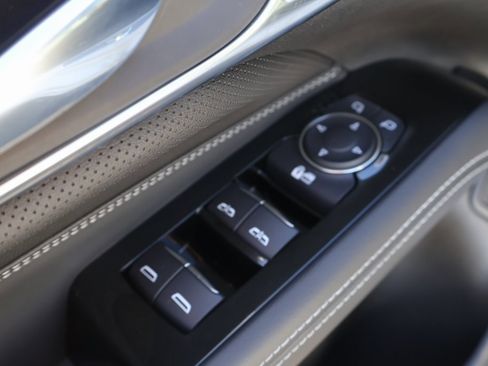 Used 2022 Cadillac CT4 V Blackwing w/ Technology Package image 12