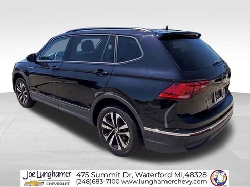 Used 2022 Volkswagen Tiguan S FWD image 6