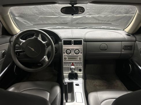 Used 2008 Chrysler Crossfire Limited image 10