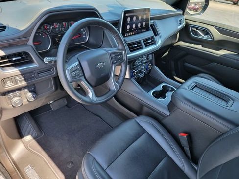 Used 2021 Chevrolet Suburban Z71 AWD/4WD image 18