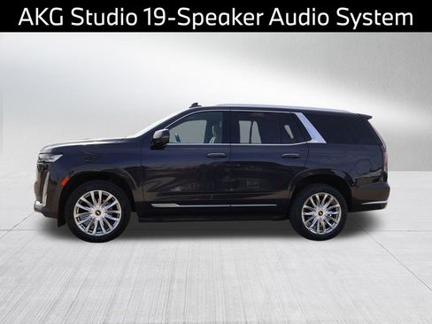 Used 2023 Cadillac Escalade Premium Luxury w/ Performance Package AWD/4WD image 9