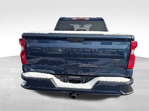 Used 2021 Chevrolet Silverado 1500 Custom w/ LPO, Dark Essentials Package image 4
