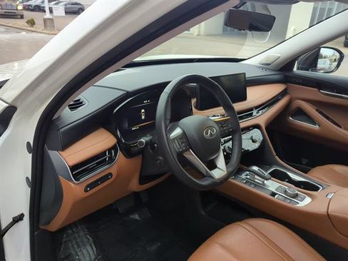 Used 2022 INFINITI QX60 Sensory w/ Vision Package image 10