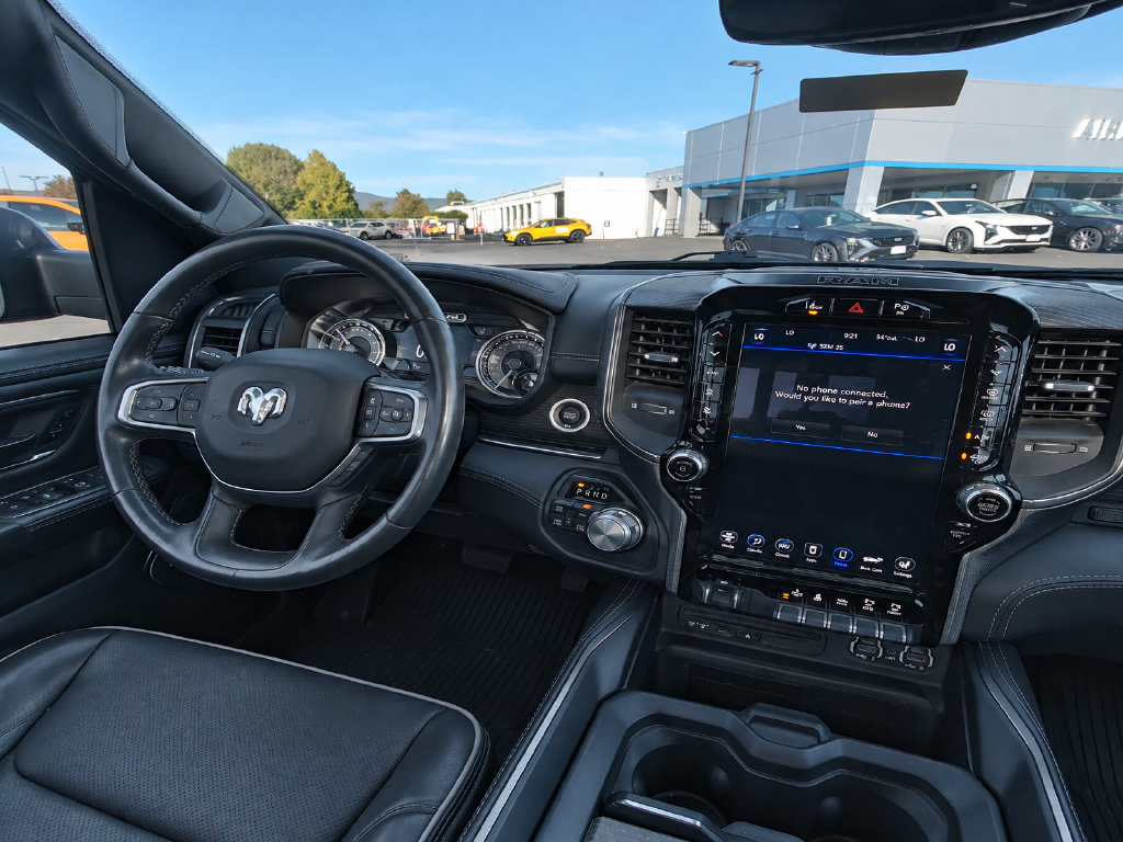 Used 2019 RAM 1500 Limited AWD/4WD image 11
