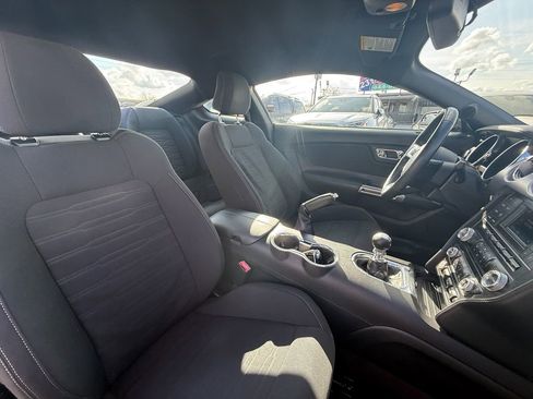 Used 2017 Ford Mustang GT image 20