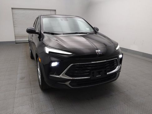 Used 2024 Buick Encore GX Preferred FWD image 14