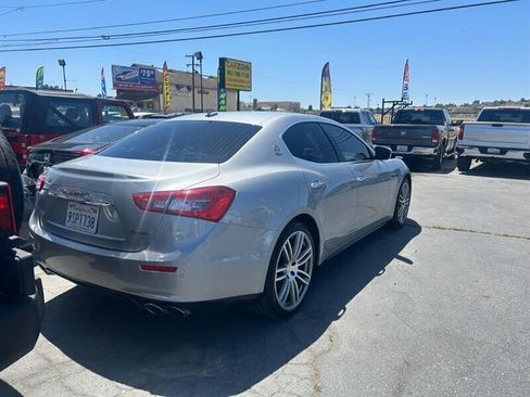 Used 2017 Maserati Ghibli RWD image 35