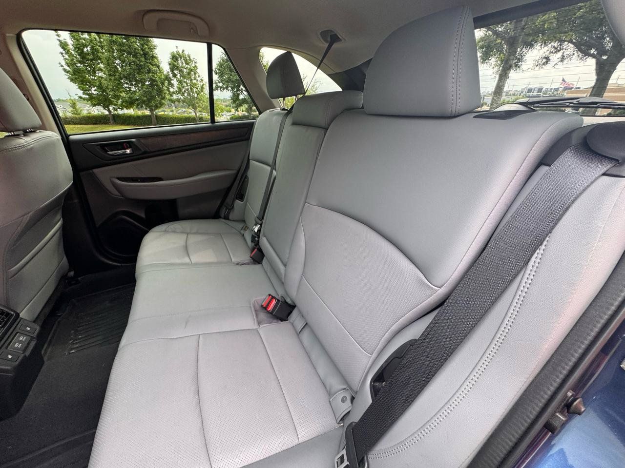 Used 2019 Subaru Outback 2.5i Limited AWD/4WD image 17