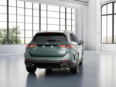 Used 2026 Mercedes-Benz GLC 300 image 22