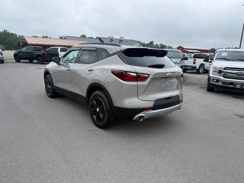 Used 2021 Chevrolet Blazer LT FWD image 3
