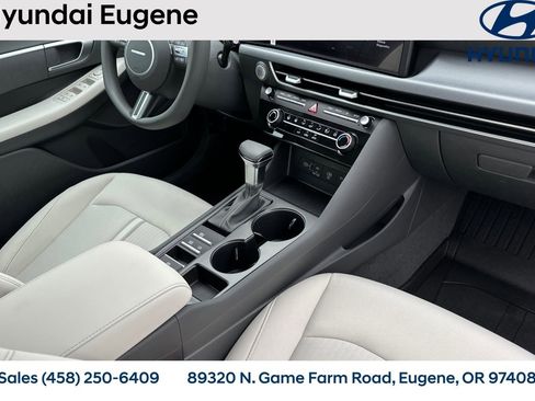 New 2025 Hyundai Sonata SE image 17