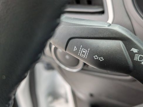 Used 2023 Ford Edge SEL image 15